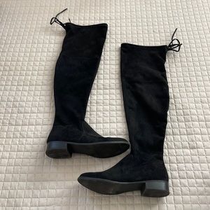 LIKE NEW A NEW DAY BOOTS